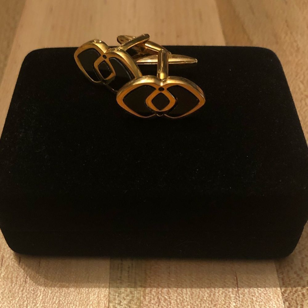 Vintage Cuff Links, Bullet Back in Gold/Black Onyx (imitation), Chanel l… - Picture 3 of 4